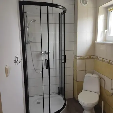 Jeziorna 1 アパート ビエレ