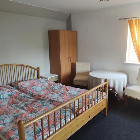 Jeziorna 1 ビエレ