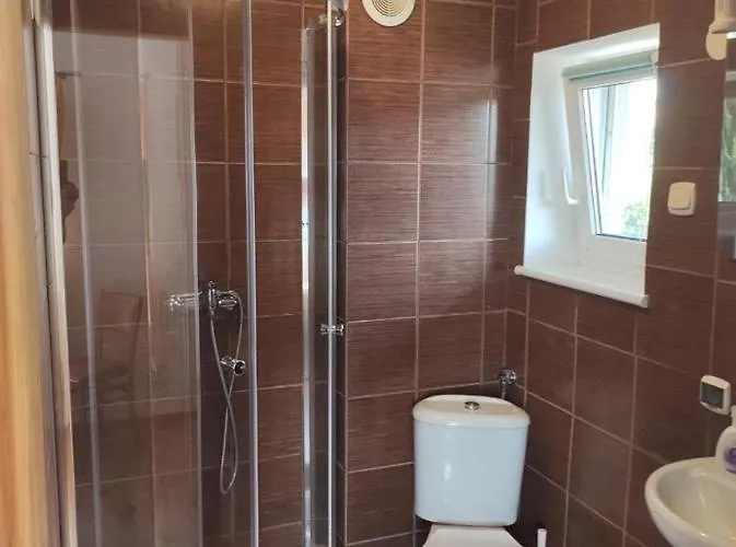 Lägenhet Jeziorna 1 *